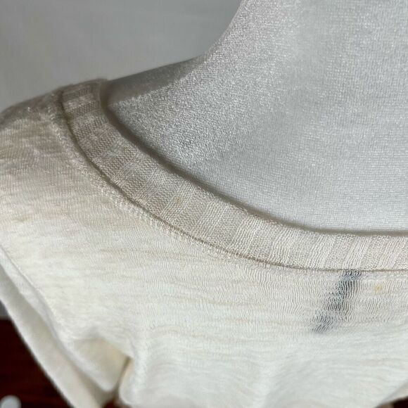 Akemi + Kin Anthropologie Asymmetrical Lightweight Tunic Sweater Medium - Picture 3 of 10